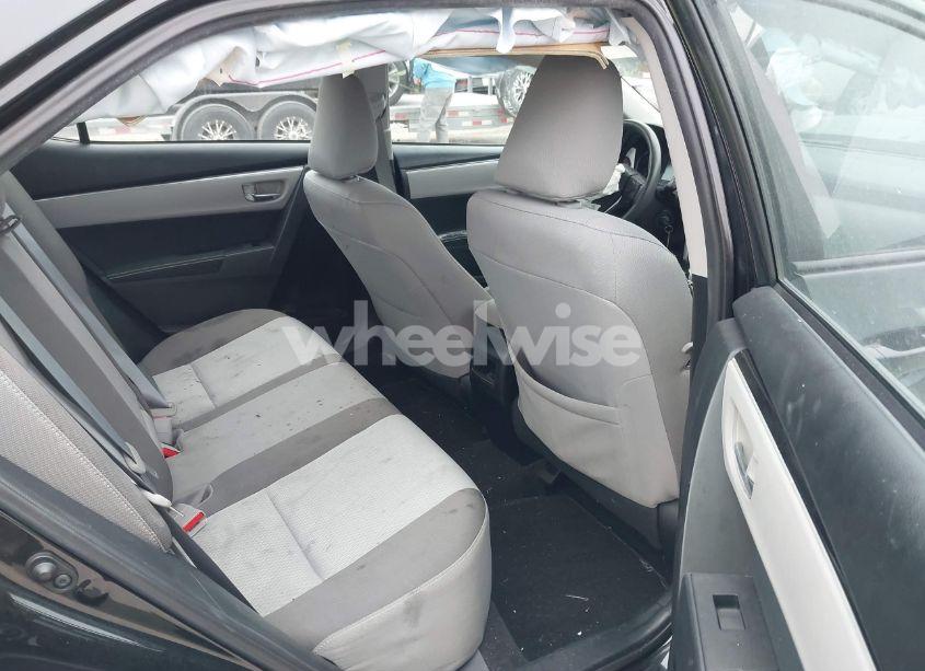 Photo 8 of 2018 Toyota Corolla LE (VIN 2T1BURHE0JC965594)