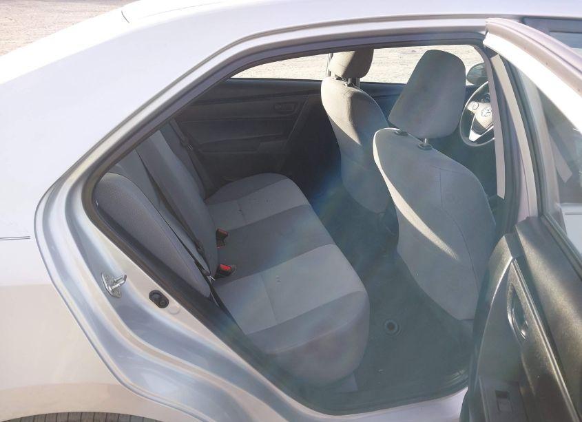 Photo 8 of 2018 Toyota Corolla L (VIN 2T1BURHE0JC970472)