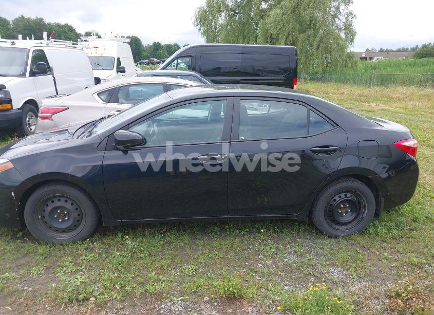 Photo 15 of 2018 Toyota Corolla LE (VIN 2T1BURHE0JC974876)