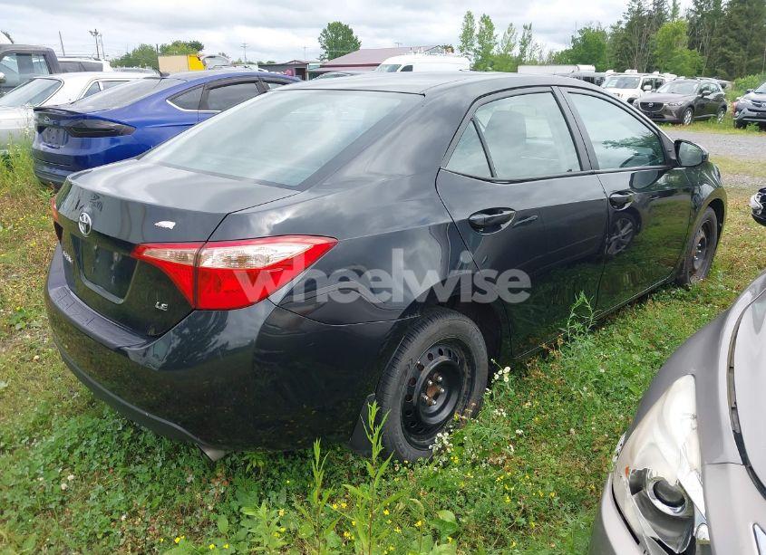 Photo 4 of 2018 Toyota Corolla LE (VIN 2T1BURHE0JC974876)