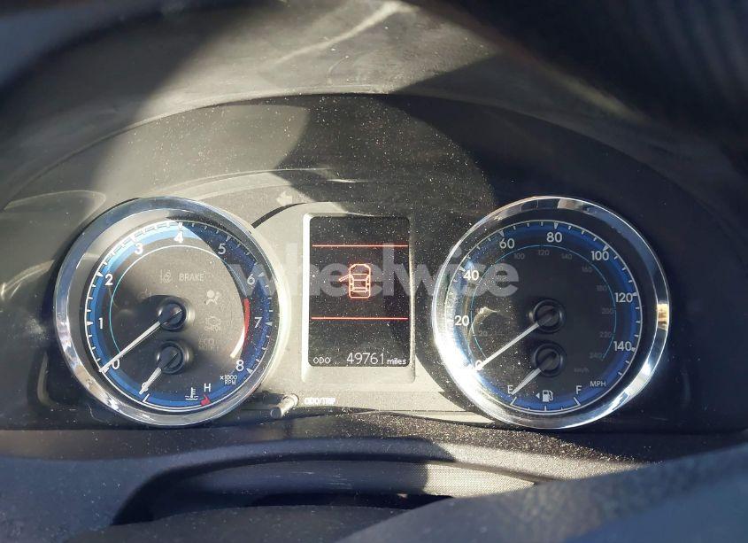 Photo 7 of 2018 Toyota Corolla LE (VIN 2T1BURHE0JC978166)