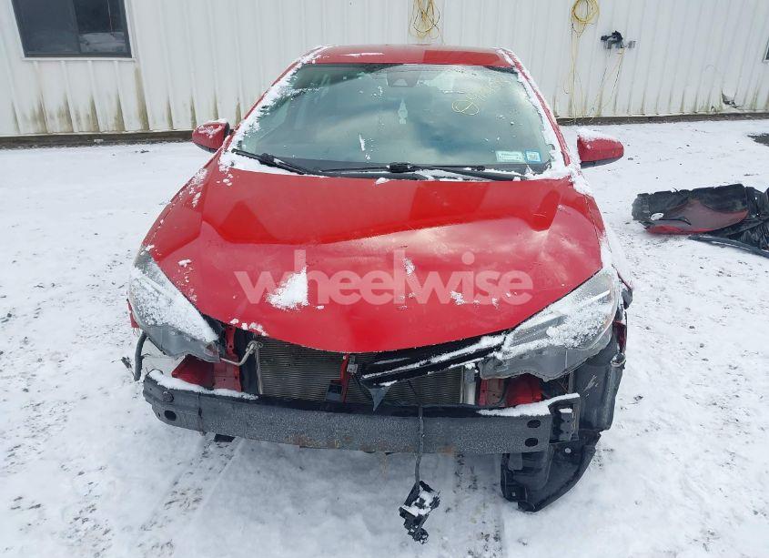 Photo 12 of 2018 Toyota Corolla LE (VIN 2T1BURHE0JC991547)