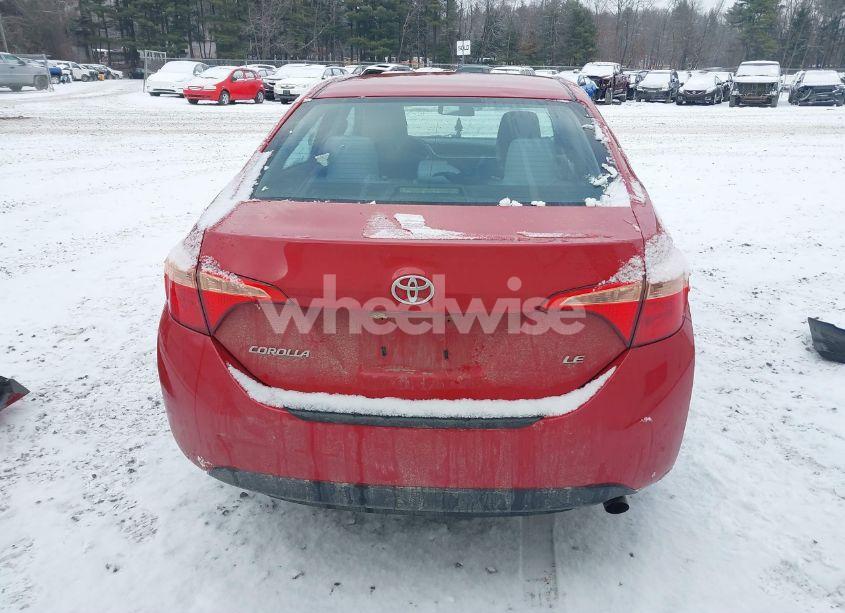 Photo 16 of 2018 Toyota Corolla LE (VIN 2T1BURHE0JC991547)