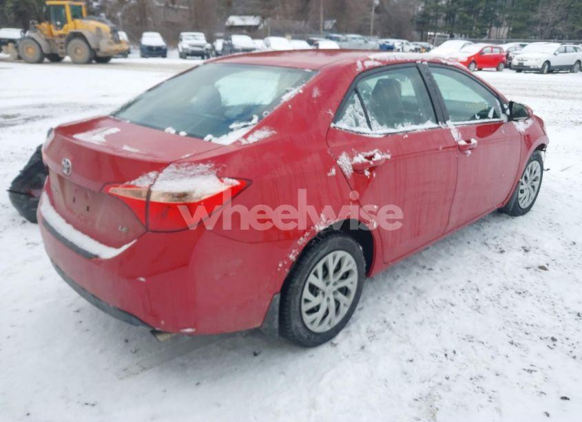 Photo 4 of 2018 Toyota Corolla LE (VIN 2T1BURHE0JC991547)