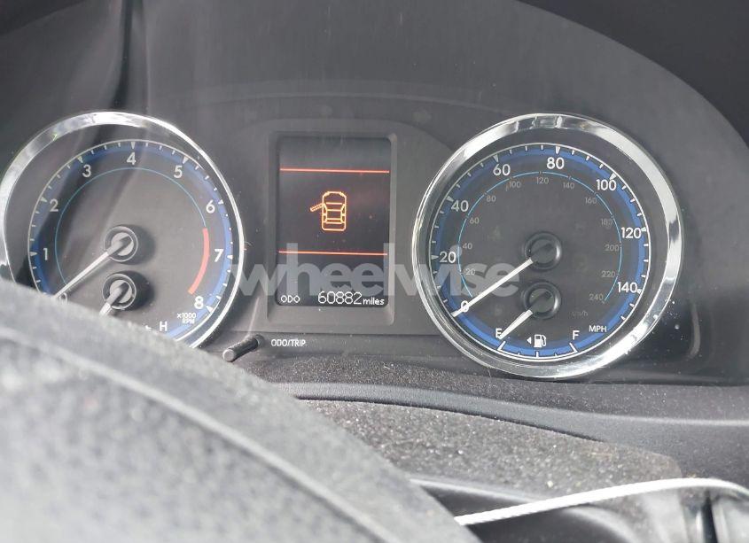 Photo 7 of 2018 Toyota Corolla LE (VIN 2T1BURHE0JC991547)