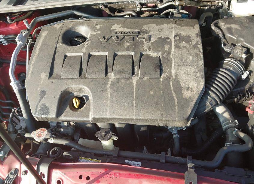 Photo 10 of 2018 Toyota Corolla SE (VIN 2T1BURHE0JC992102)