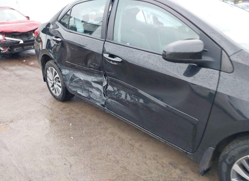 Photo 6 of 2018 Toyota Corolla XLE (VIN 2T1BURHE0JC995128)