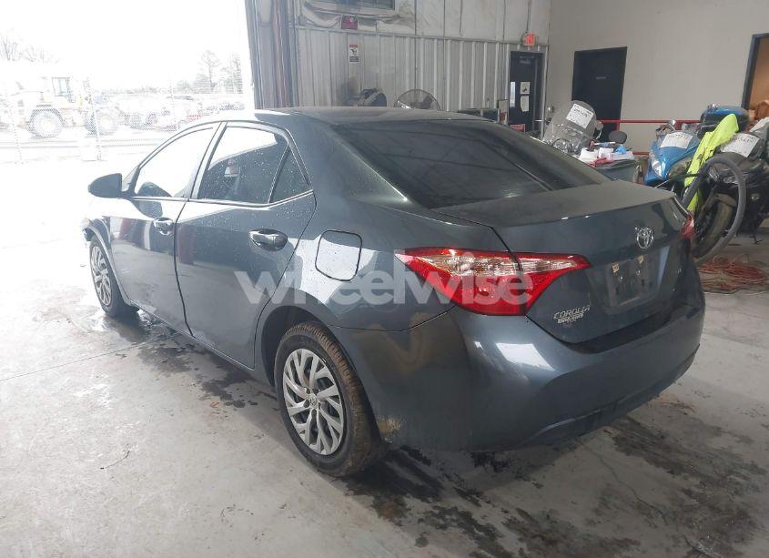 Photo 14 of 2019 Toyota Corolla LE (VIN 2T1BURHE0KC137076)