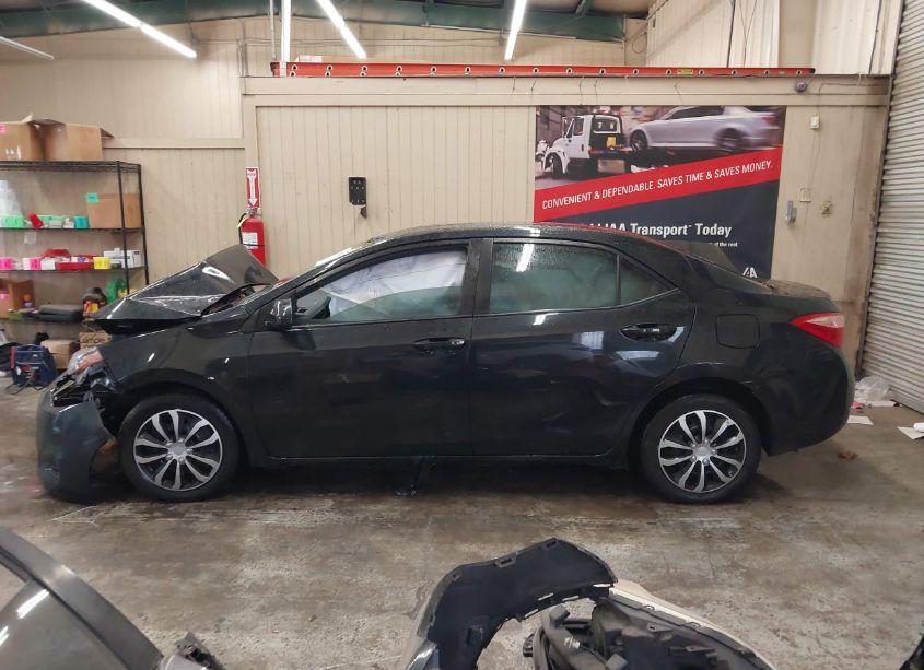 Photo 13 of 2019 Toyota Corolla LE (VIN 2T1BURHE0KC145601)
