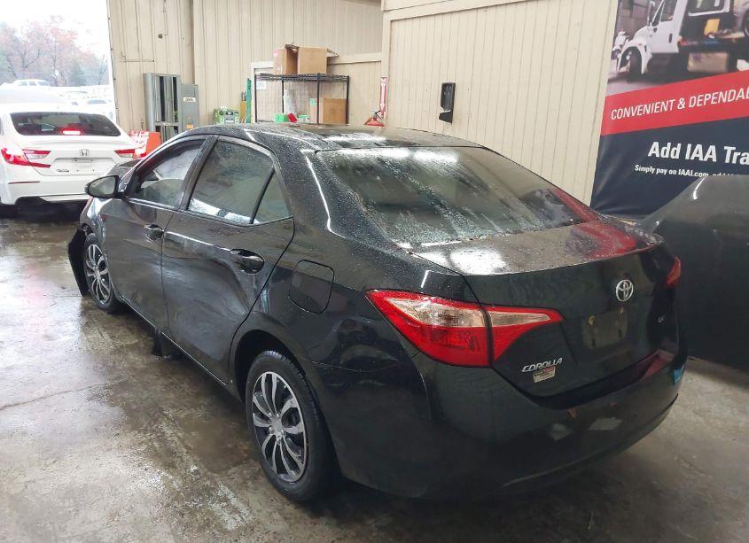 Photo 3 of 2019 Toyota Corolla LE (VIN 2T1BURHE0KC145601)