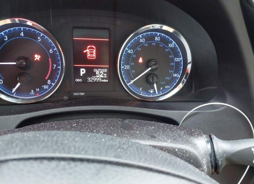 Photo 15 of 2019 Toyota Corolla LE (VIN 2T1BURHE0KC150894)