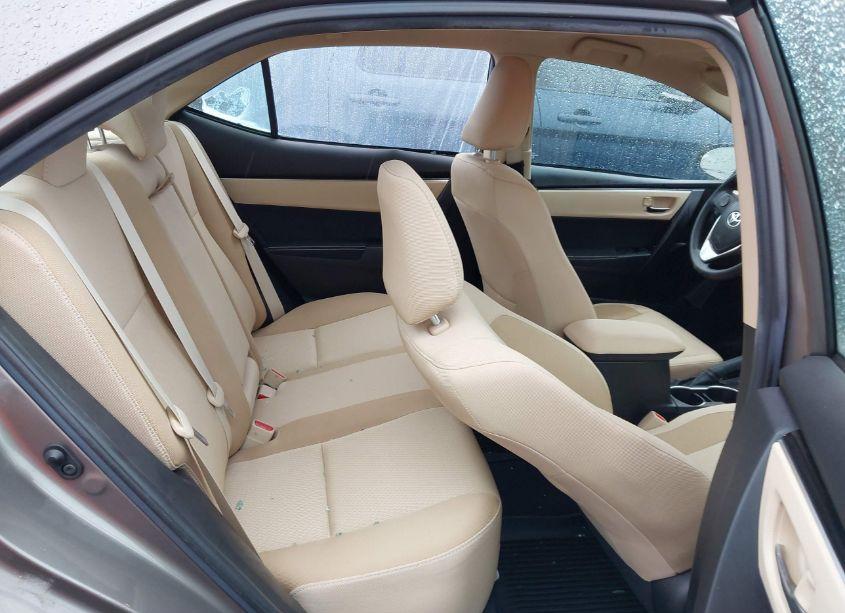 Photo 8 of 2019 Toyota Corolla LE (VIN 2T1BURHE0KC150894)