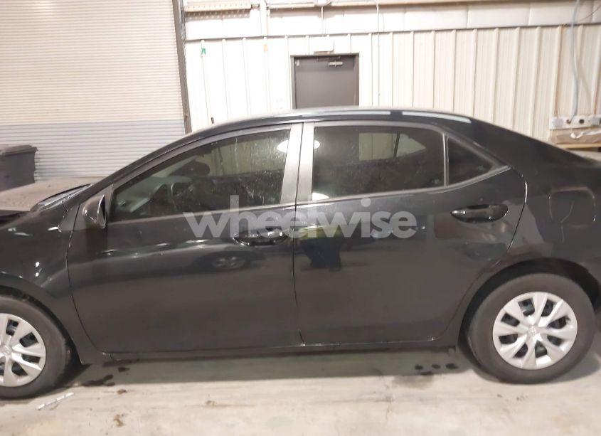 Photo 14 of 2019 Toyota Corolla L (VIN 2T1BURHE0KC166349)