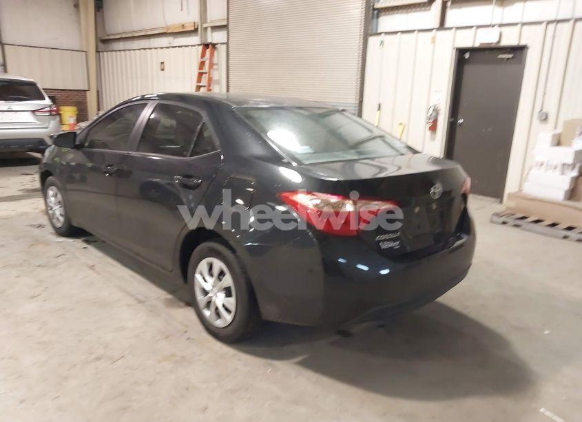 Photo 3 of 2019 Toyota Corolla L (VIN 2T1BURHE0KC166349)