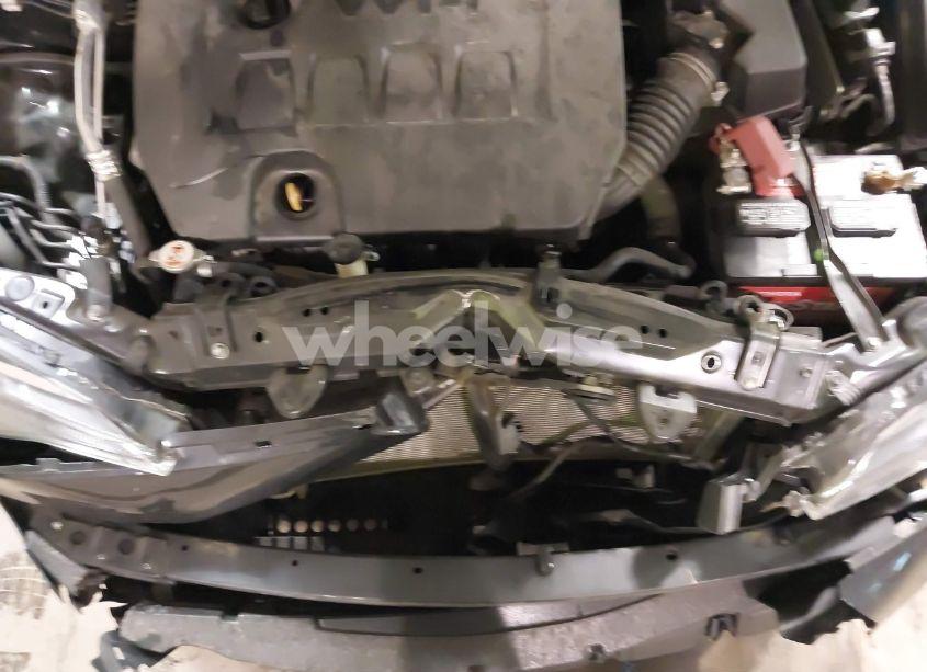 Photo 6 of 2019 Toyota Corolla L (VIN 2T1BURHE0KC166349)