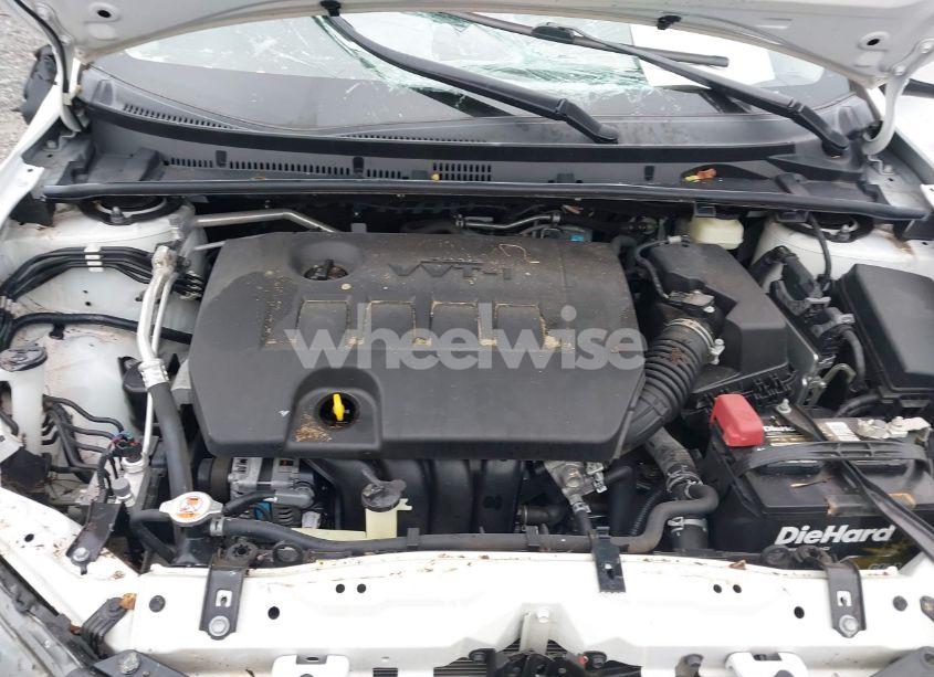 Photo 10 of 2019 Toyota Corolla SE (VIN 2T1BURHE0KC166805)