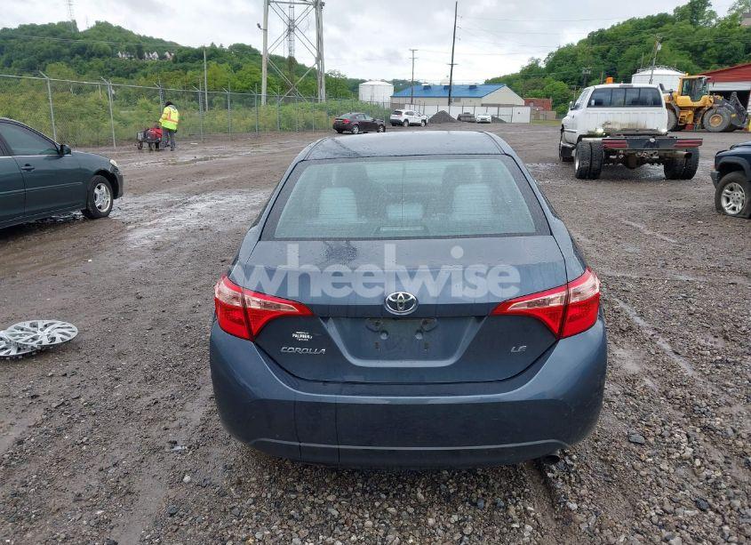 Photo 17 of 2019 Toyota Corolla LE (VIN 2T1BURHE0KC167730)