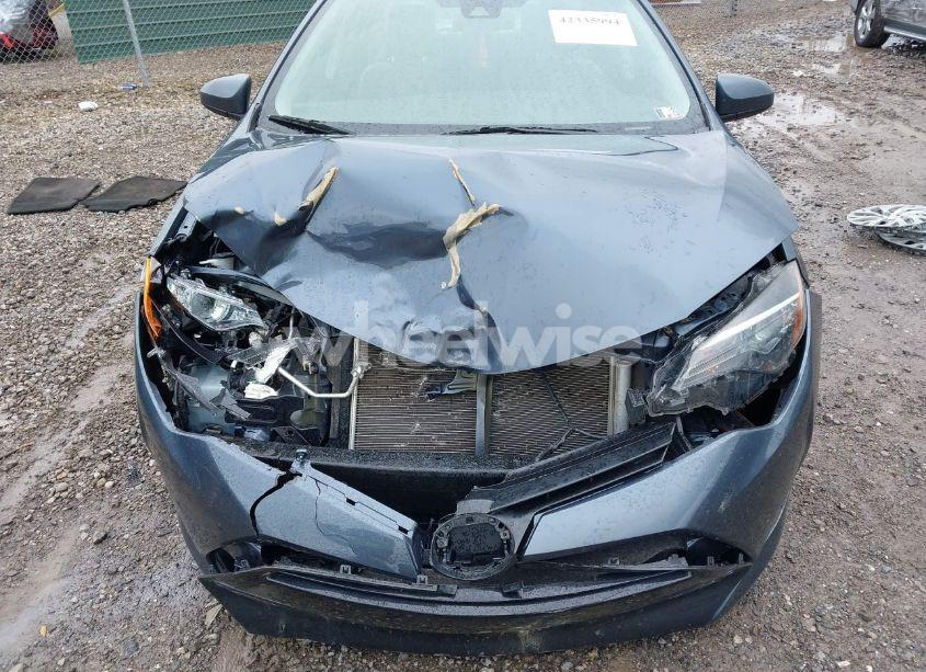 Photo 6 of 2019 Toyota Corolla LE (VIN 2T1BURHE0KC167730)