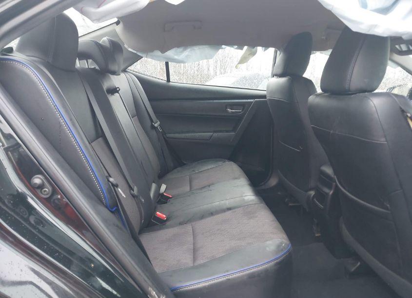 Photo 8 of 2019 Toyota Corolla SE (VIN 2T1BURHE0KC169266)