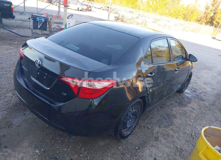 Photo 4 of 2019 Toyota Corolla LE (VIN 2T1BURHE0KC170529)