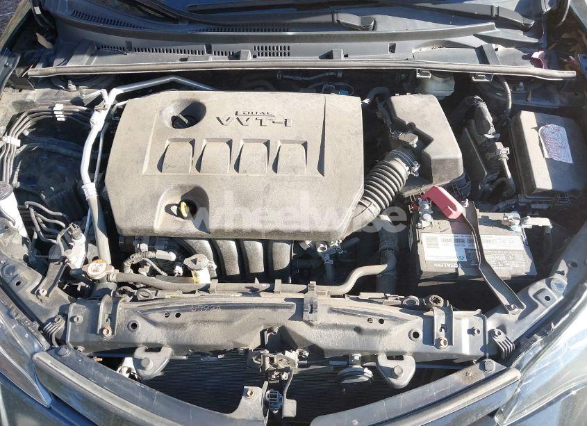 Photo 10 of 2019 Toyota Corolla L/LE/XLE/SE/XSE (VIN 2T1BURHE0KC177741)