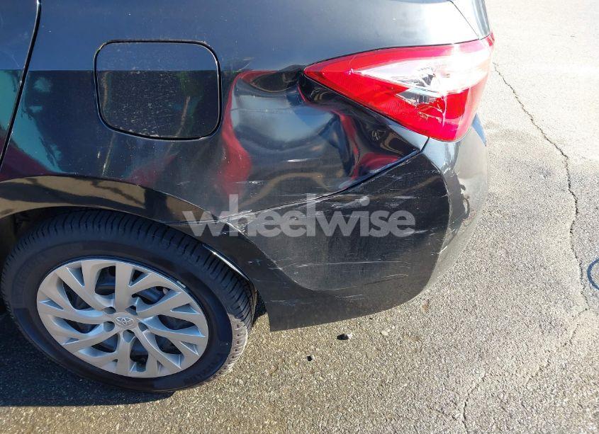 Photo 18 of 2019 Toyota Corolla LE (VIN 2T1BURHE0KC180073)