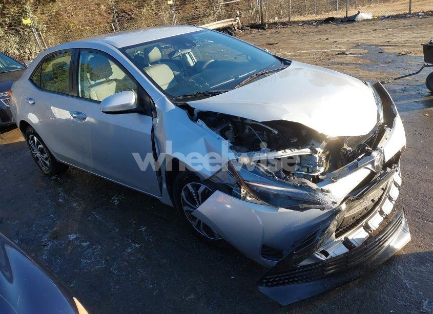 2019 Toyota Corolla LE (VIN 2T1BURHE0KC187315) main photo