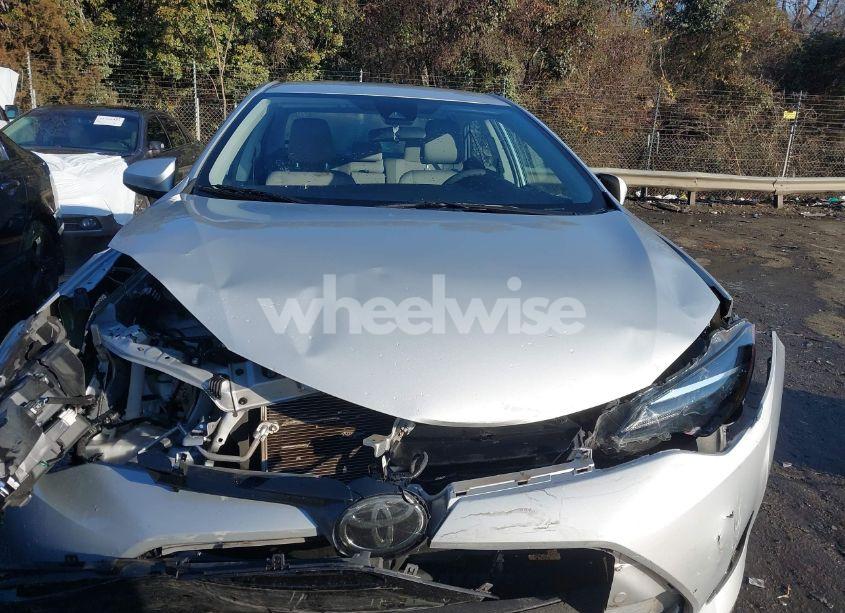 Photo 12 of 2019 Toyota Corolla LE (VIN 2T1BURHE0KC187315)