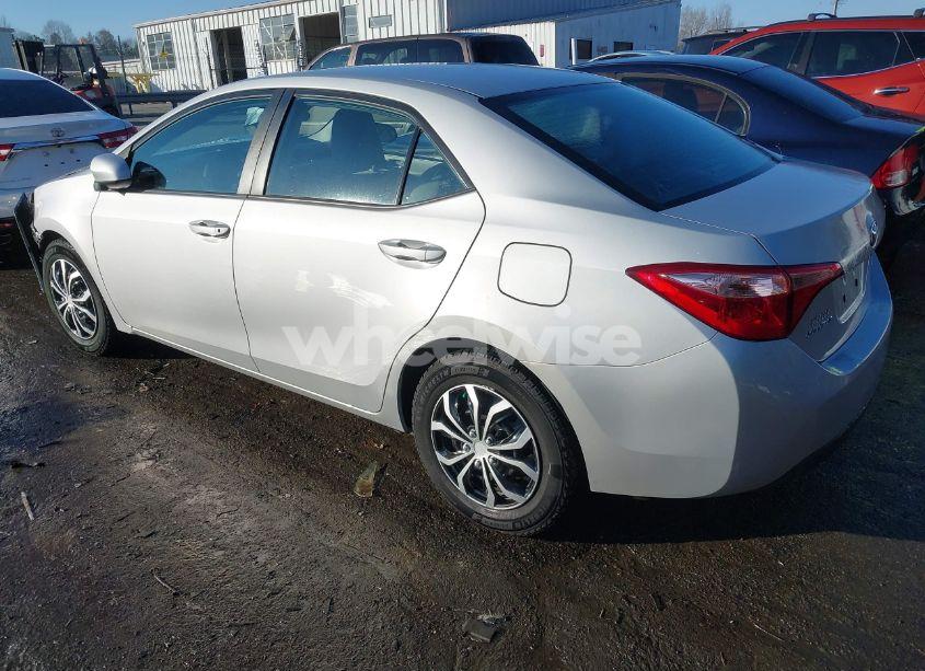 Photo 3 of 2019 Toyota Corolla LE (VIN 2T1BURHE0KC187315)