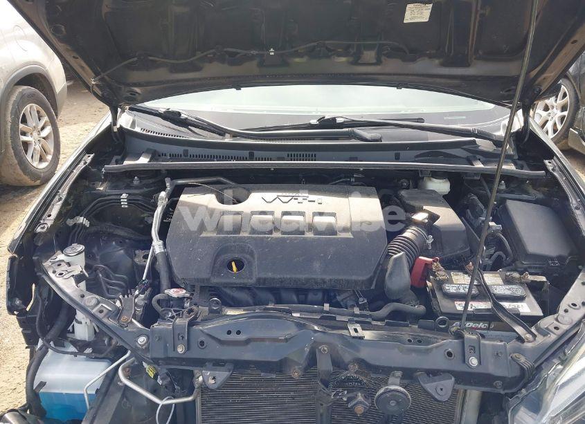 Photo 10 of 2019 Toyota Corolla LE (VIN 2T1BURHE0KC187508)