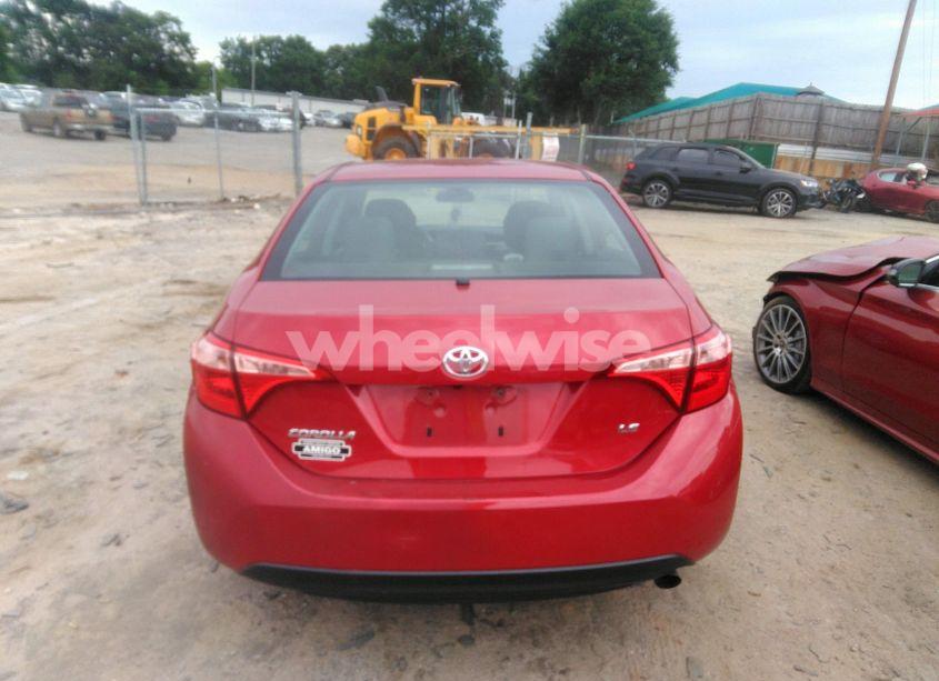 Photo 16 of 2019 Toyota Corolla LE (VIN 2T1BURHE0KC212830)