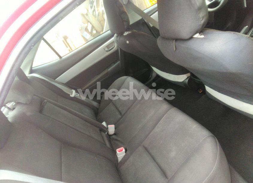 Photo 8 of 2019 Toyota Corolla LE (VIN 2T1BURHE0KC212830)