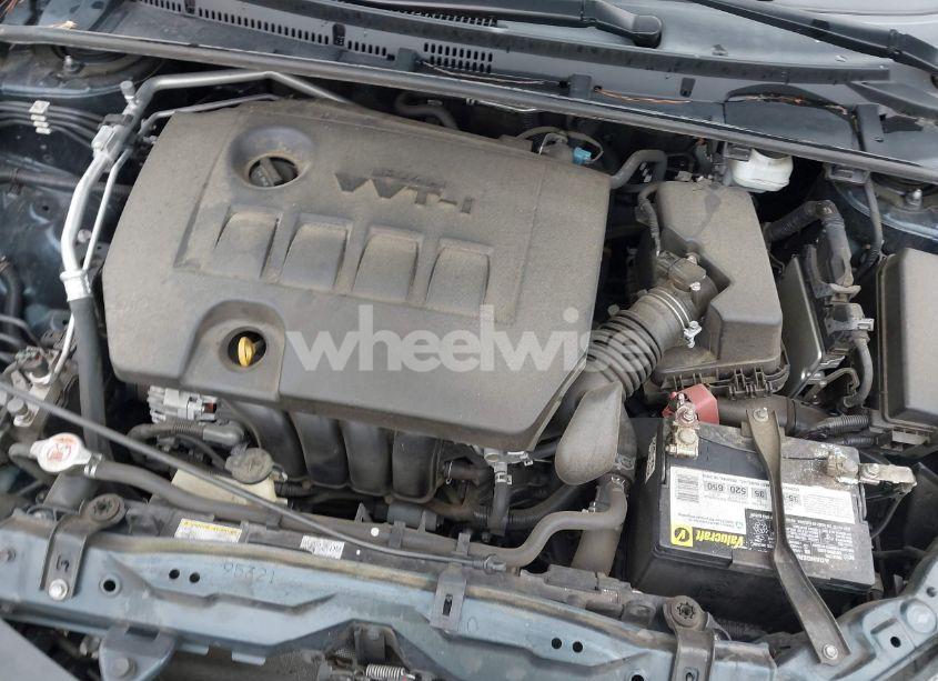 Photo 10 of 2019 Toyota Corolla LE (VIN 2T1BURHE0KC217106)