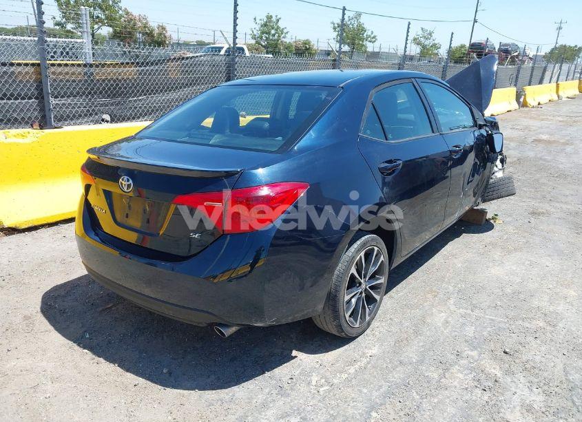 Photo 4 of 2019 Toyota Corolla SE (VIN 2T1BURHE0KC222385)