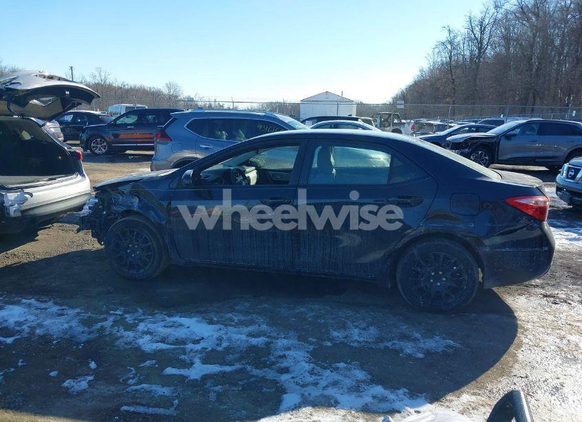 Photo 14 of 2019 Toyota Corolla LE (VIN 2T1BURHE0KC224847)