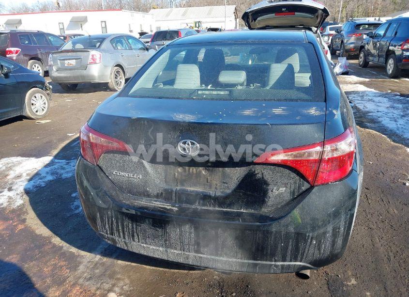 Photo 16 of 2019 Toyota Corolla LE (VIN 2T1BURHE0KC224847)