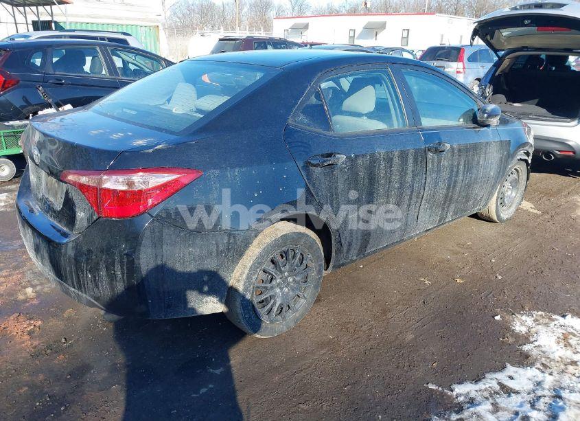 Photo 4 of 2019 Toyota Corolla LE (VIN 2T1BURHE0KC224847)