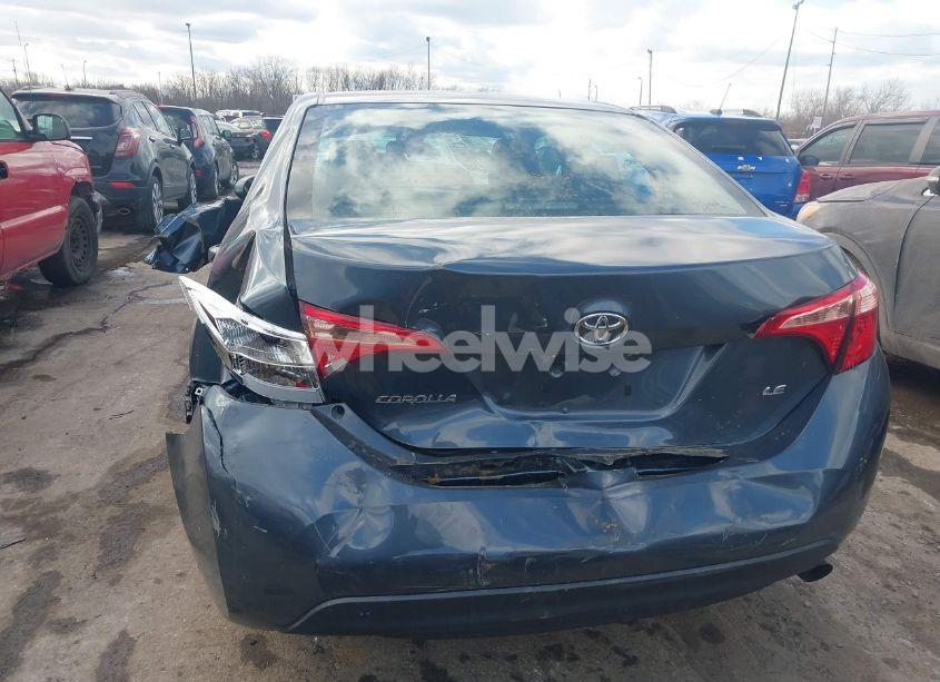 Photo 16 of 2019 Toyota Corolla LE (VIN 2T1BURHE0KC246864)