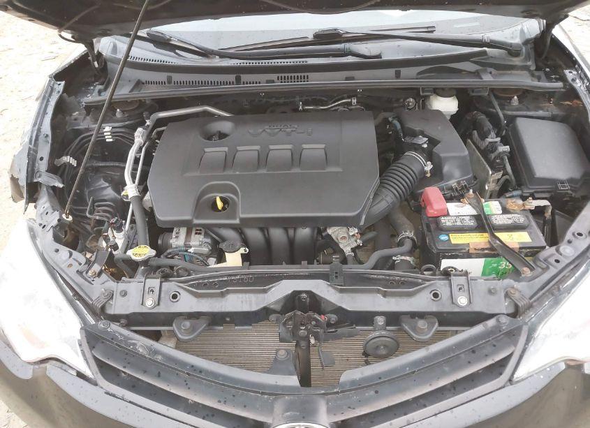 Photo 10 of 2014 Toyota Corolla LE (VIN 2T1BURHE1EC001267)