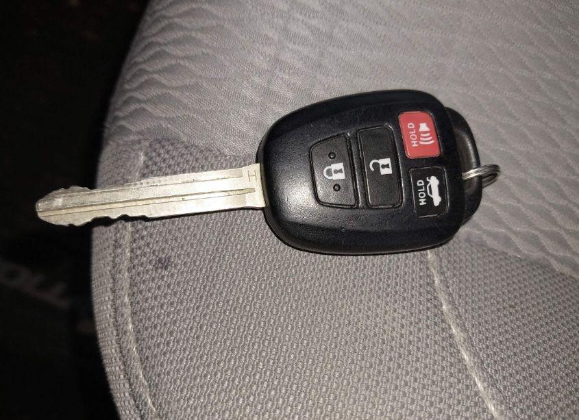 Photo 11 of 2014 Toyota Corolla LE (VIN 2T1BURHE1EC001267)