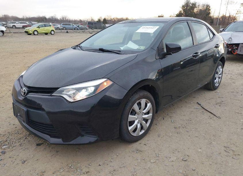 Photo 2 of 2014 Toyota Corolla LE (VIN 2T1BURHE1EC001267)