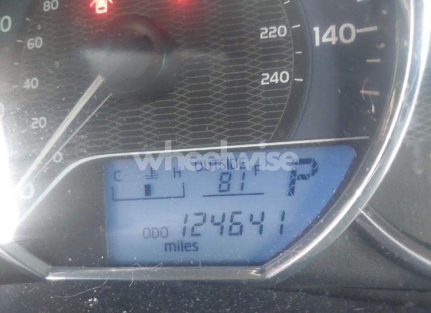 Photo 15 of 2014 Toyota Corolla LE (VIN 2T1BURHE1EC023902)