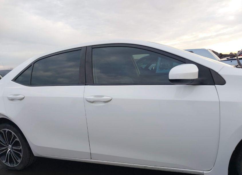 Photo 13 of 2014 Toyota Corolla LE (VIN 2T1BURHE1EC038206)