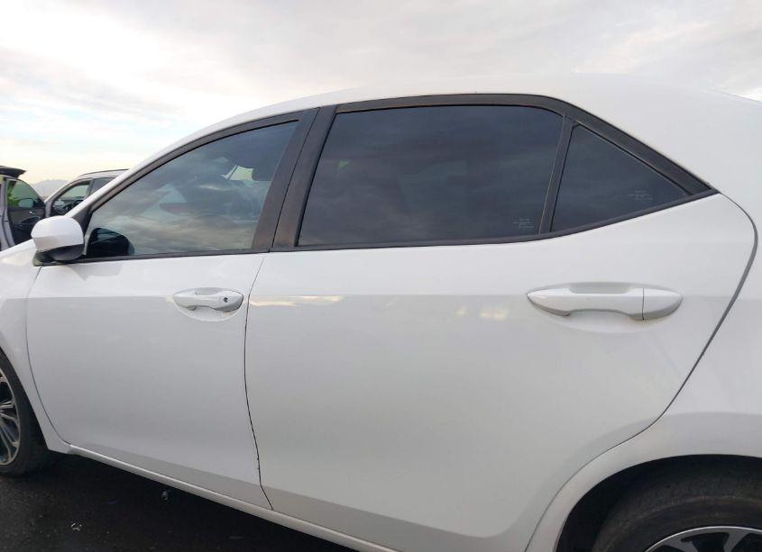 Photo 14 of 2014 Toyota Corolla LE (VIN 2T1BURHE1EC038206)