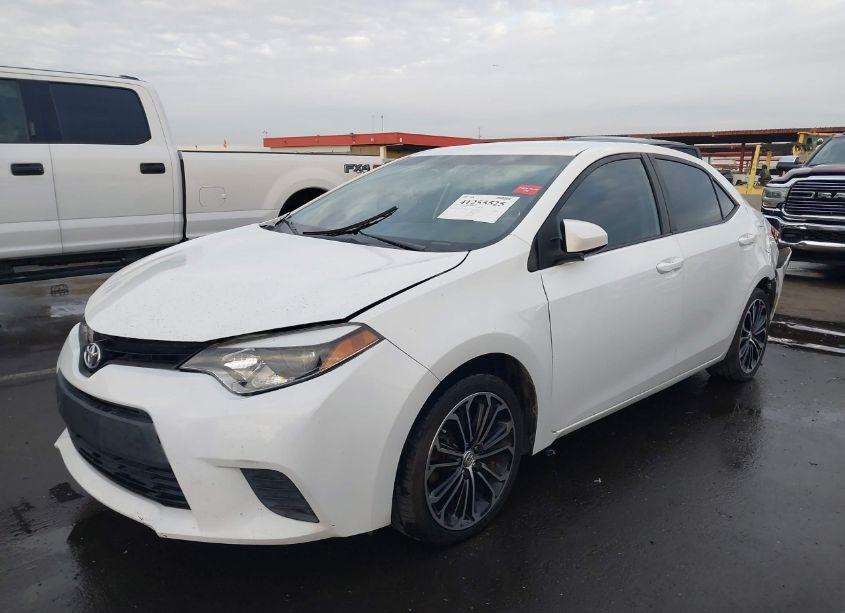Photo 2 of 2014 Toyota Corolla LE (VIN 2T1BURHE1EC038206)