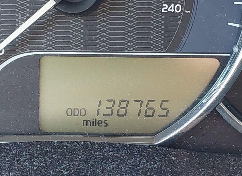 Photo 15 of 2014 Toyota Corolla LE (VIN 2T1BURHE1EC048427)