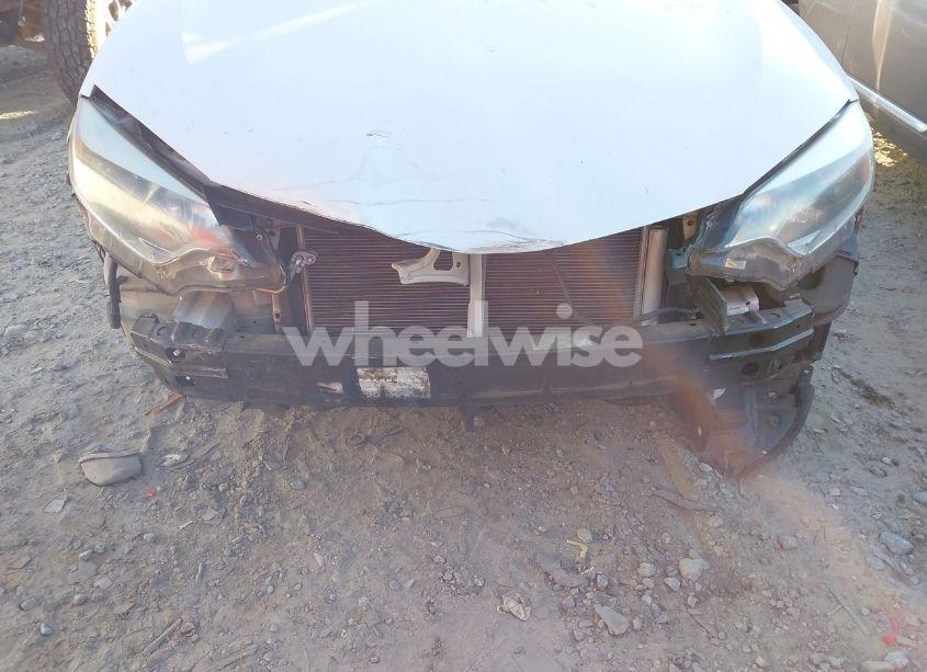 Photo 6 of 2014 Toyota Corolla L (VIN 2T1BURHE1EC098213)