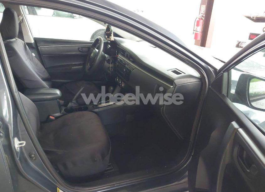 Photo 5 of 2014 Toyota Corolla L (VIN 2T1BURHE1EC126060)