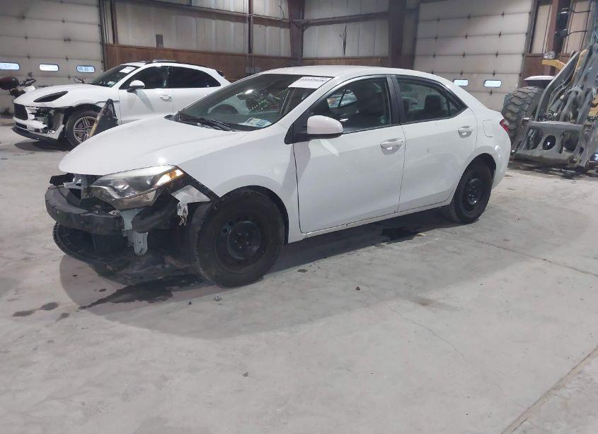 Photo 2 of 2014 Toyota Corolla LE (VIN 2T1BURHE1EC132439)