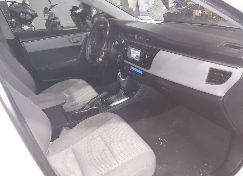 Photo 5 of 2014 Toyota Corolla LE (VIN 2T1BURHE1EC132439)